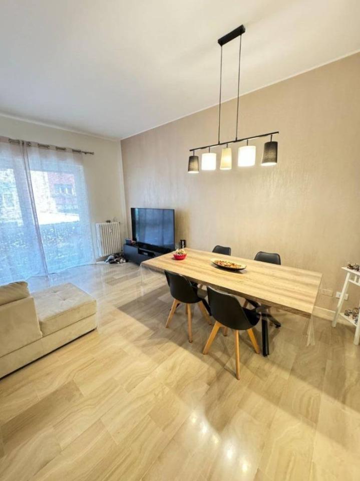 appartamento in vendita a Milano in zona Dergano