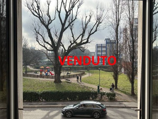 appartamento in vendita a Milano in zona Bovisa