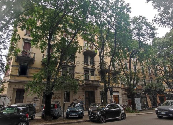appartamento in vendita a Milano in zona Sempione