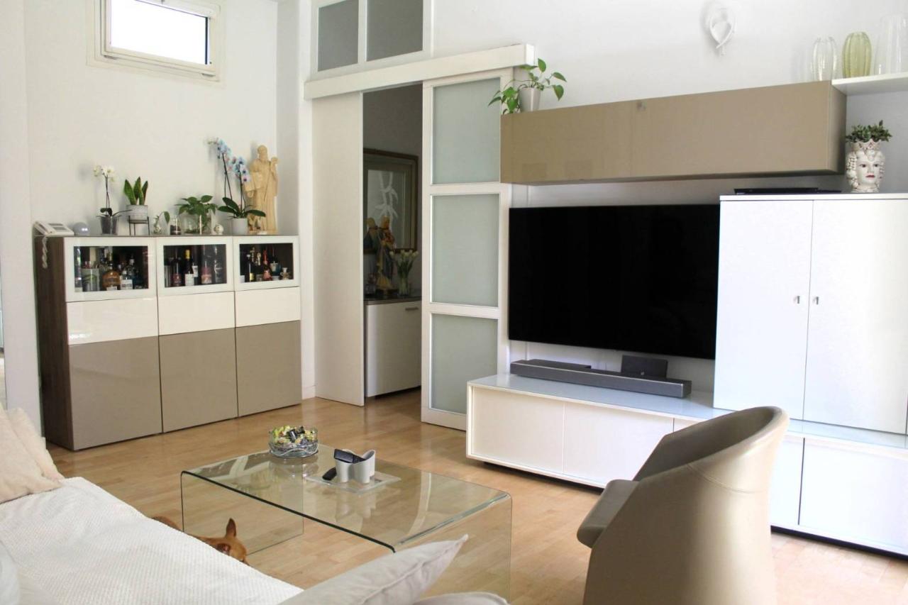 appartamento in vendita a Milano in zona Casoretto