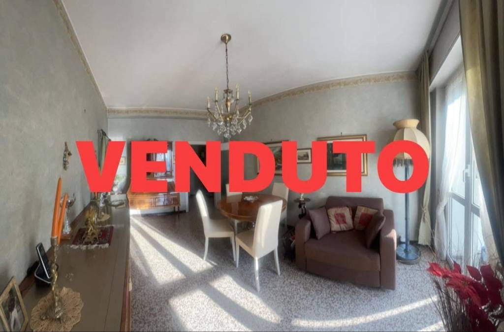 appartamento in vendita a Milano in zona Rogoredo