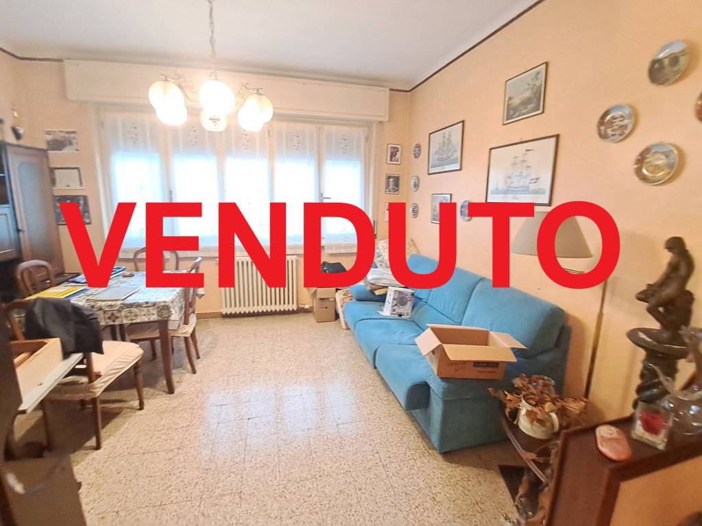 appartamento in vendita a Milano in zona Piazzale Lodi