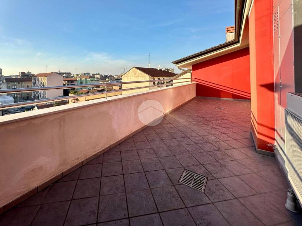 appartamento in vendita a Milano in zona Chiesa Rossa