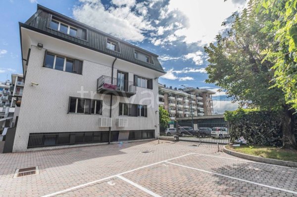 appartamento in vendita a Milano in zona Ghisallo