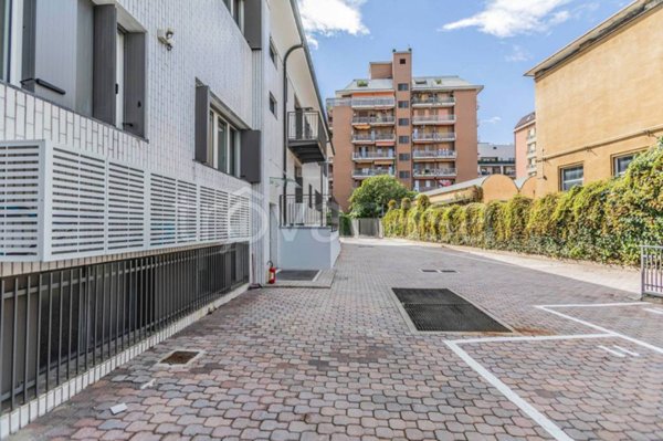 appartamento in vendita a Milano in zona Ghisallo