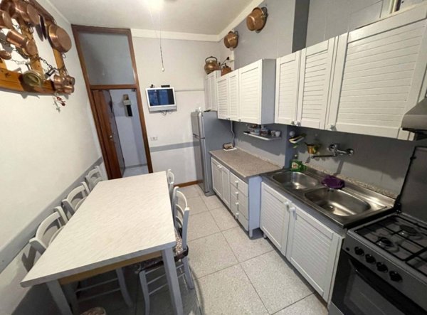 appartamento in vendita a Milano in zona Quartiere degli Olmi