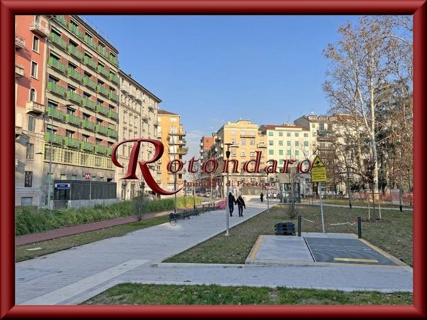 appartamento in vendita a Milano in zona Solari