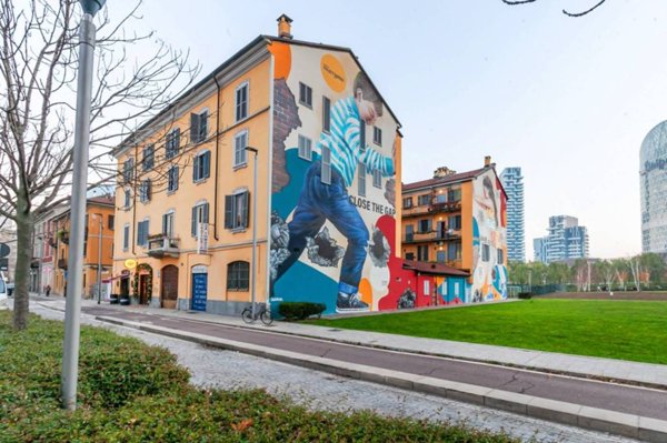 appartamento in vendita a Milano in zona Isola