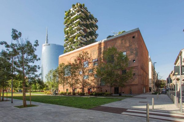 appartamento in vendita a Milano in zona Isola