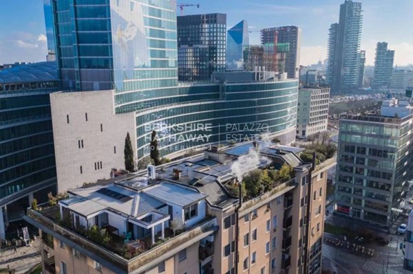 appartamento in vendita a Milano in zona Isola