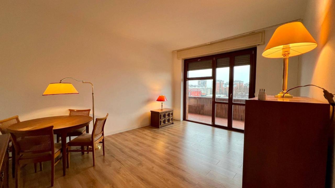 appartamento in vendita a Milano in zona Morivione