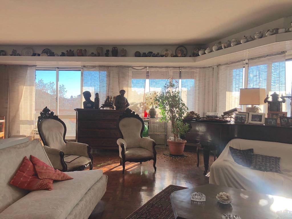 appartamento in vendita a Milano in zona Città Studi