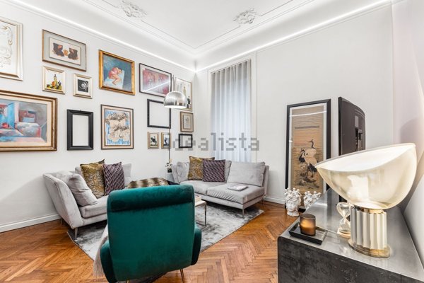 appartamento in vendita a Milano in zona Centro Direzionale