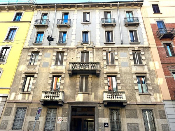 appartamento in vendita a Milano in zona Sempione