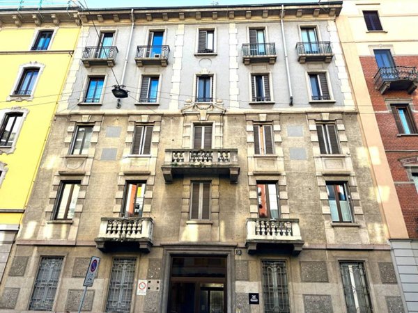 appartamento in vendita a Milano in zona Sempione