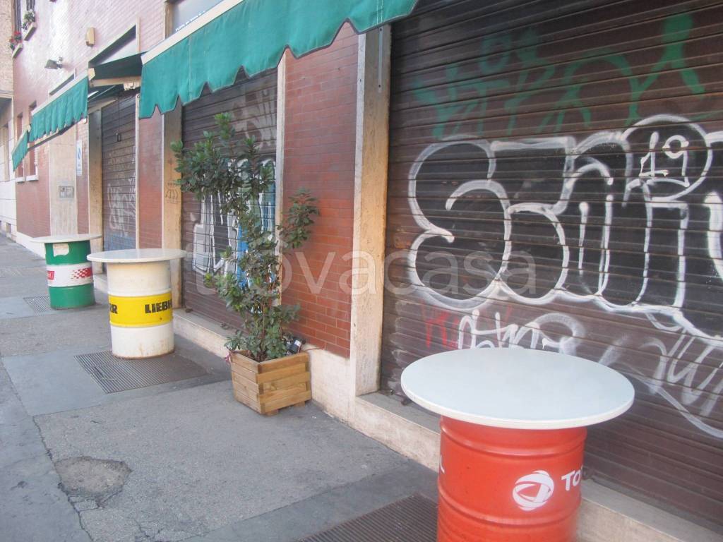 trivano in vendita a Milano in zona Città Studi