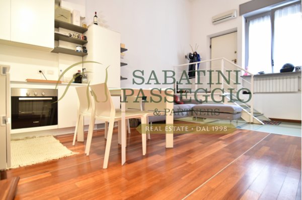 appartamento in vendita a Milano in zona Isola