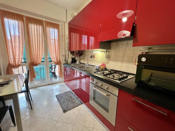 appartamento in vendita a Milano in zona Adriano