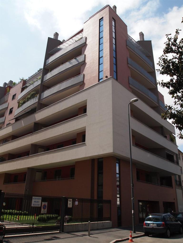 appartamento in vendita a Milano in zona Dergano