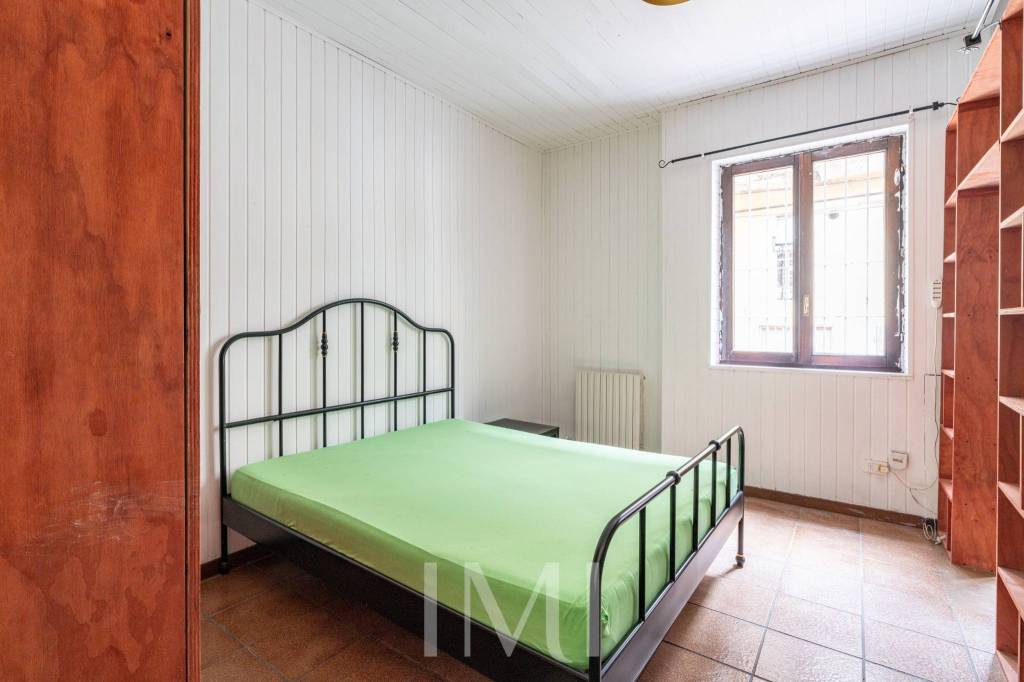 appartamento in vendita a Milano in zona Famagosta