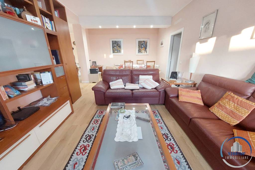 appartamento in vendita a Milano in zona Piazzale Lodi