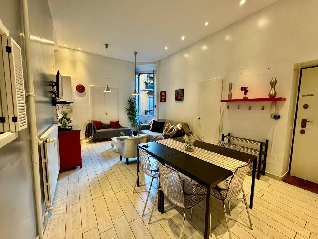 appartamento in vendita a Milano in zona Centro Direzionale