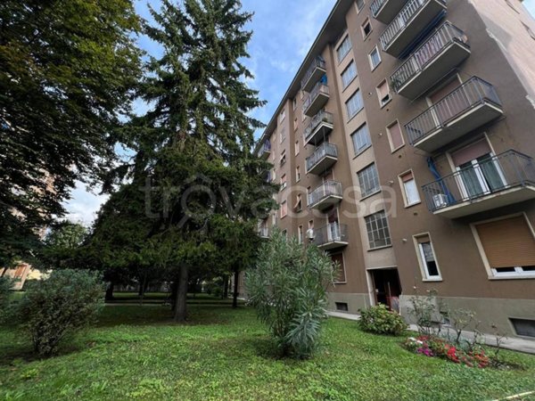 appartamento in vendita a Milano in zona Niguarda