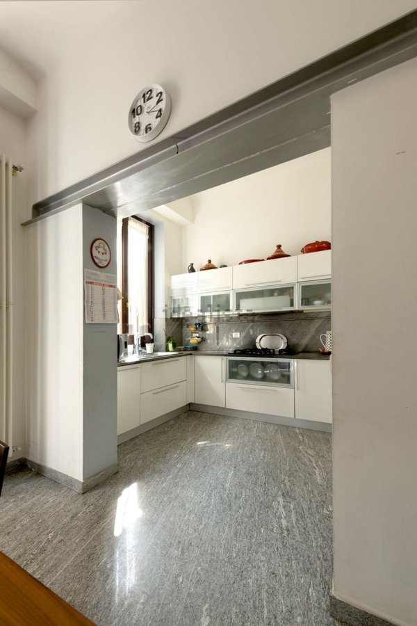 appartamento in vendita a Milano in zona Porta Romana