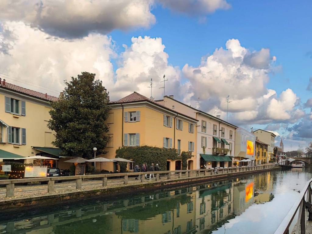 appartamento in vendita a Milano in zona Porta Ticinese