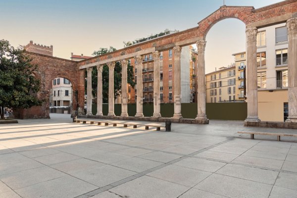 appartamento in vendita a Milano in zona Porta Ticinese