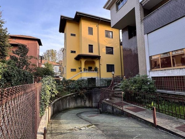 appartamento in vendita a Milano in zona Maggiolina