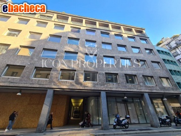 ufficio in vendita a Milano in zona Centro Storico