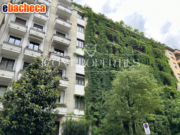 appartamento in vendita a Milano in zona Porta Vigentina