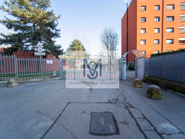 appartamento in vendita a Milano in zona Chiesa Rossa