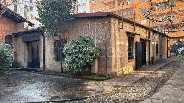 negozio in vendita a Milano in zona Centro Storico
