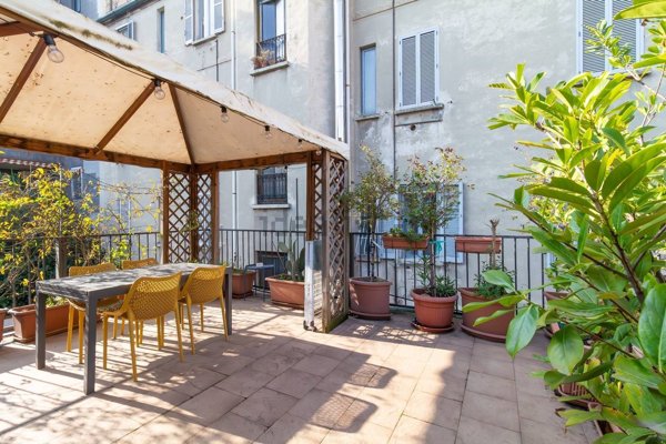 appartamento in vendita a Milano in zona Porta Vittoria