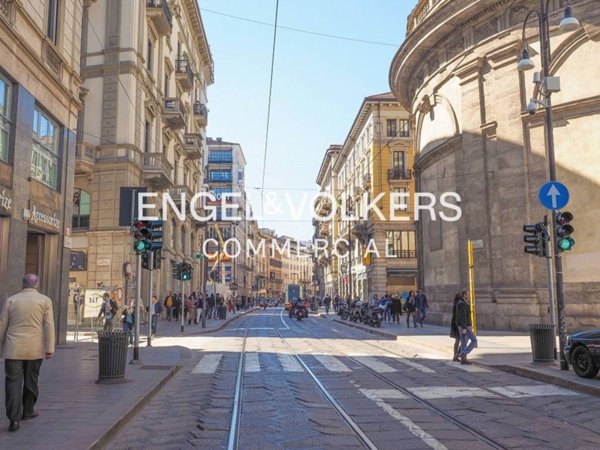 negozio in vendita a Milano