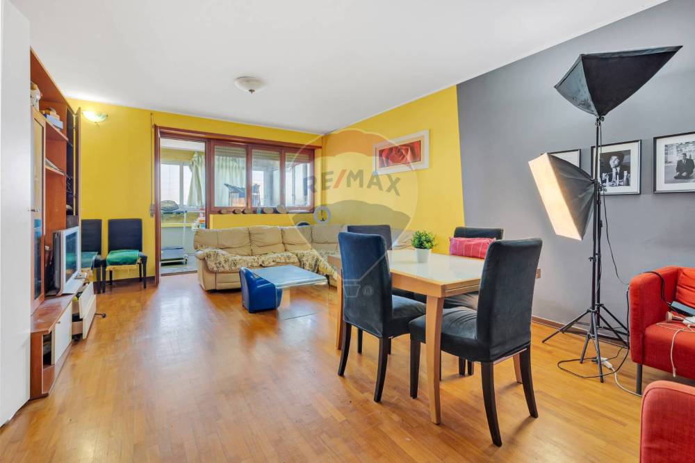 appartamento in vendita a Milano in zona Piazzale Lodi