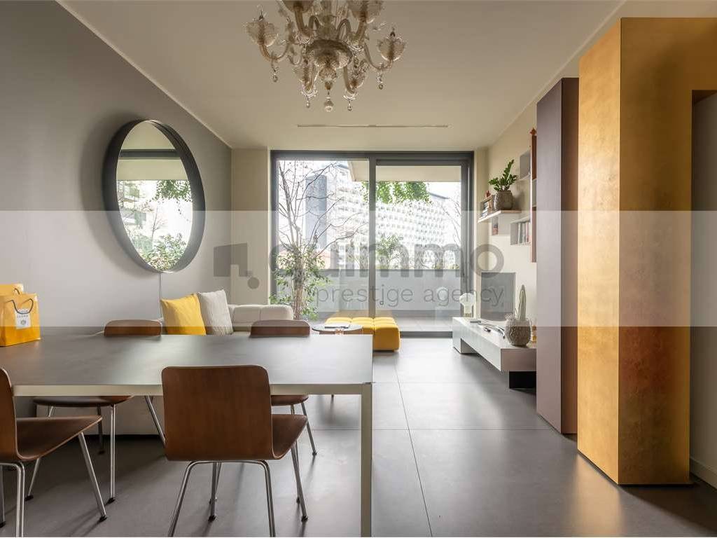 appartamento in vendita a Milano in zona Isola