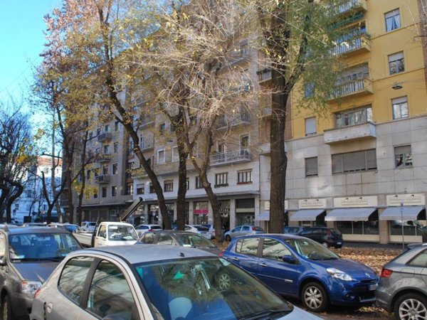 negozio in vendita a Milano