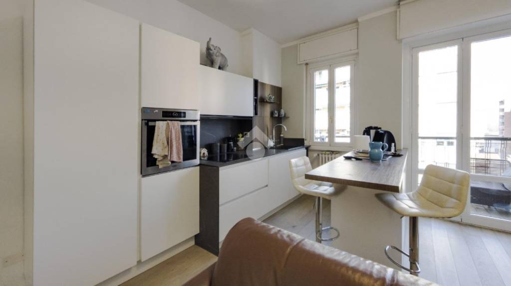 appartamento in vendita a Milano in zona Città Studi
