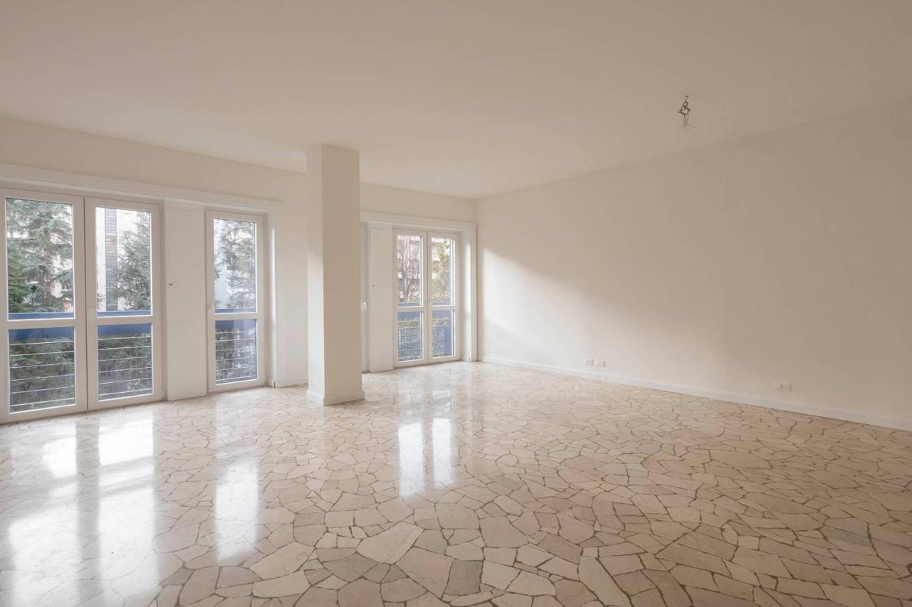 appartamento in vendita a Milano in zona Città Studi