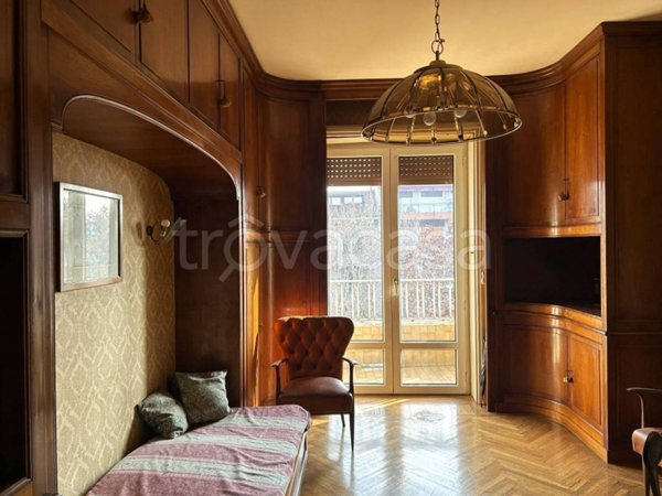 appartamento in vendita a Milano in zona Centro Direzionale
