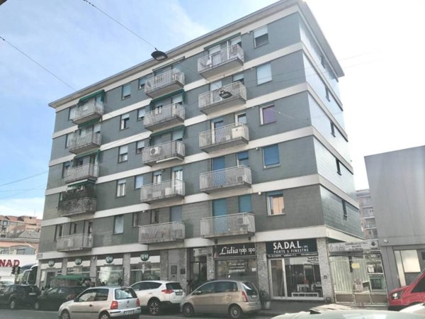 appartamento in vendita a Milano in zona Rottole