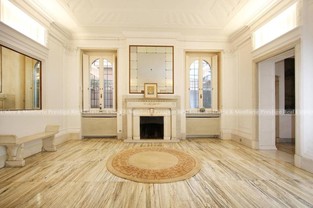 casa indipendente in vendita a Milano