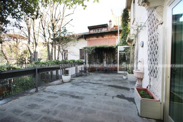 casa indipendente in vendita a Milano