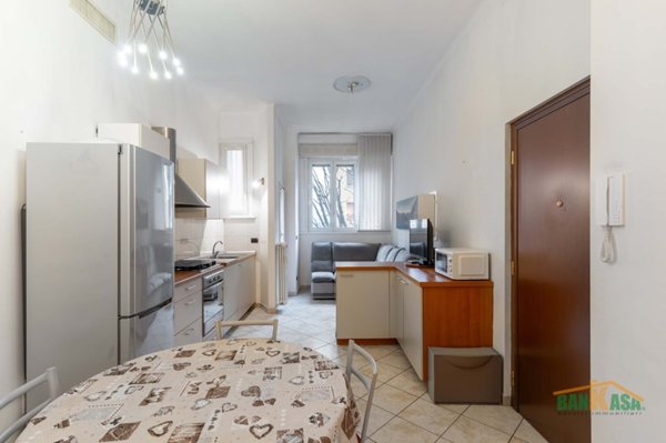 appartamento in vendita a Milano in zona Porta Garibaldi