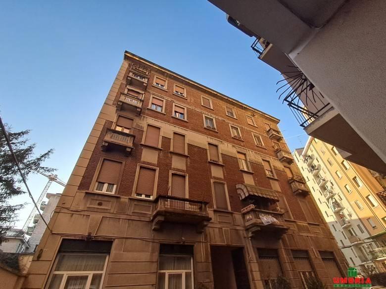 appartamento in vendita a Milano in zona Calvairate