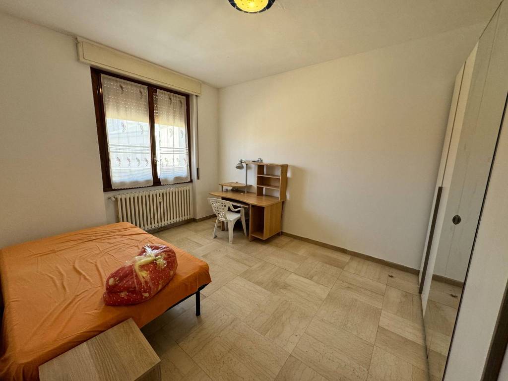appartamento in vendita a Milano in zona Dergano