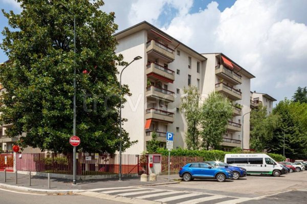 appartamento in vendita a Milano in zona Precotto